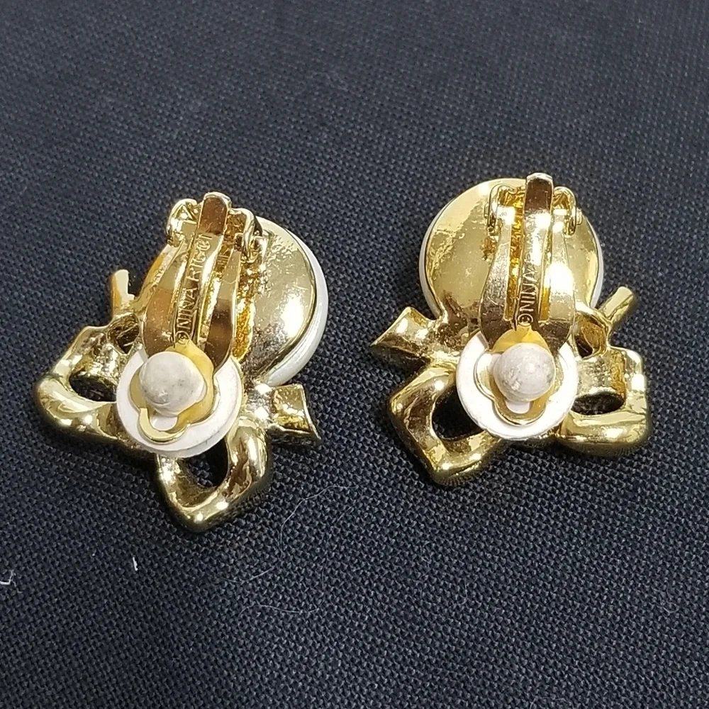 Vintage Nina Ricci  faux pearl clip on earrings